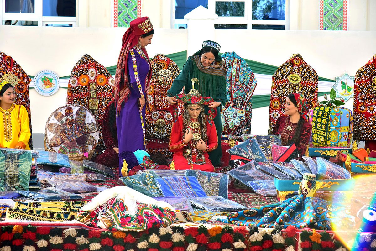 Täze ýaşaýyş jaýlarynyň açylyş dabarasy